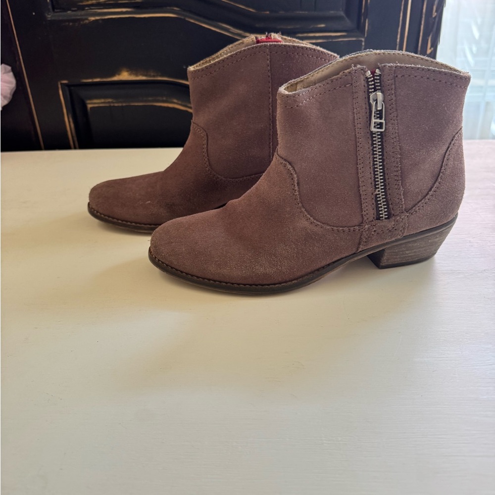 Steve Madden Brown Ankle Boots